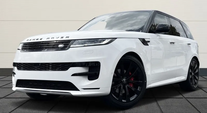 Land Rover Range Rover Sport D300 R-Dynamic =NEW= Black Pack Image 1