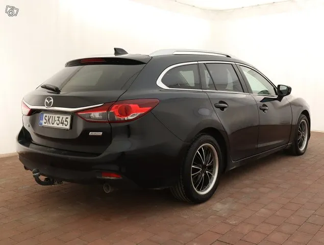 Mazda 6 Sport Wagon 2,2 (150) SKYACTIV-D Premium 6AT 5ov TG2 Image 2