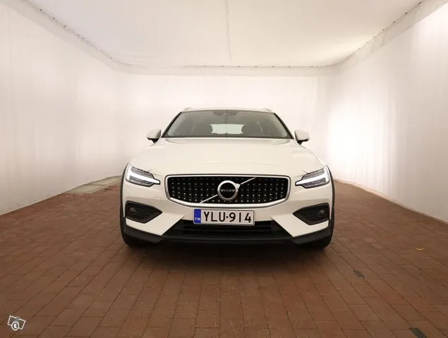 Volvo V60 D4 AWD aut - Pa-lämmitin, Adapt. vakionopeudensääd Image 5