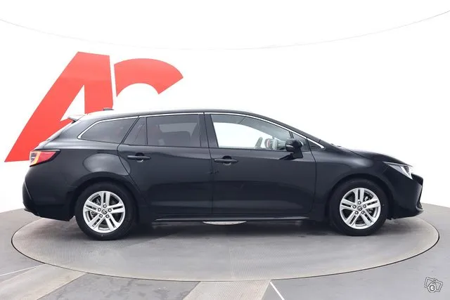 Toyota Corolla Touring Sports 1,8 Hybrid Prestige Edition -  Image 6