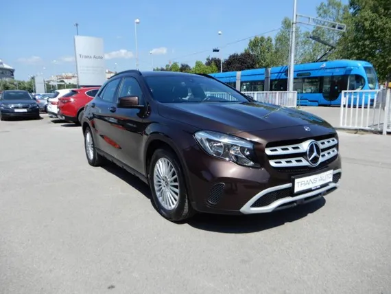 Mercedes-Benz GLA Klasse *NAVIGACIJA* Image 3