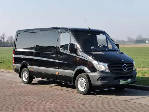 Mercedes-Benz Sprinter 216 CDI Image 4