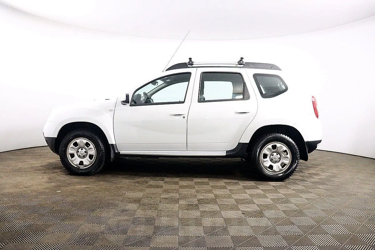 Renault Duster Image 8